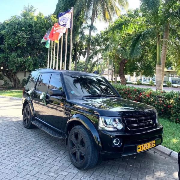 Land Rover Discovery 4